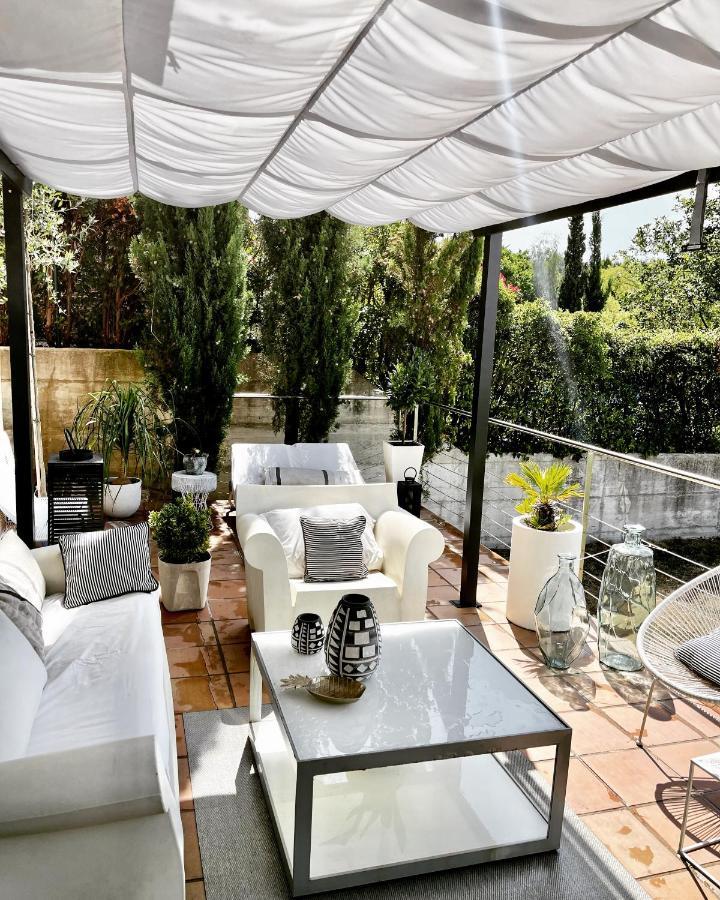 Estilosa Casa Golf Suites Gorraiz Luaran gambar