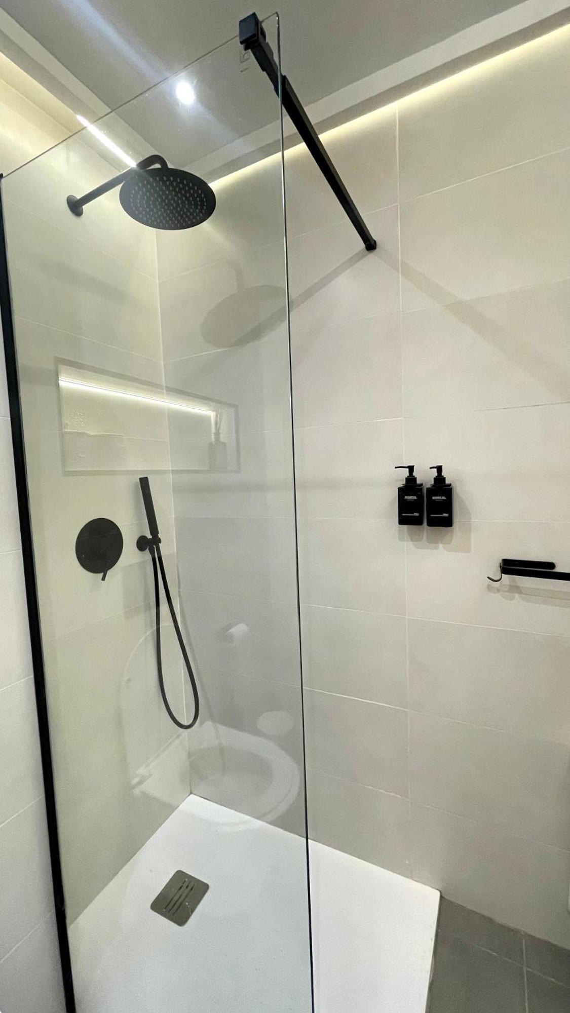 Estilosa Casa Golf Suites Gorraiz Luaran gambar